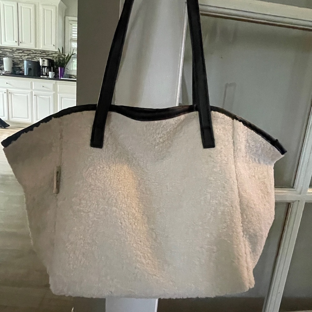 Neumann Marcus faux Sherpa bag